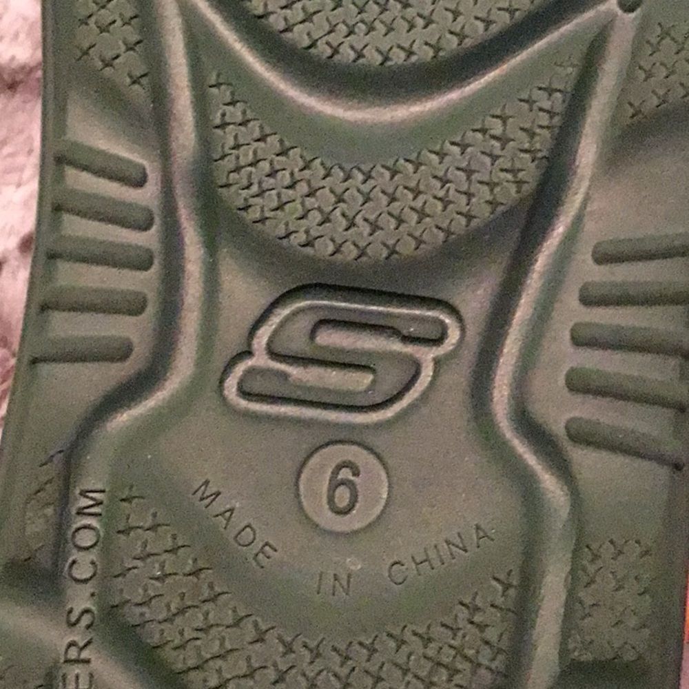 Womens’s Sketchers  - Picture 6 of 6